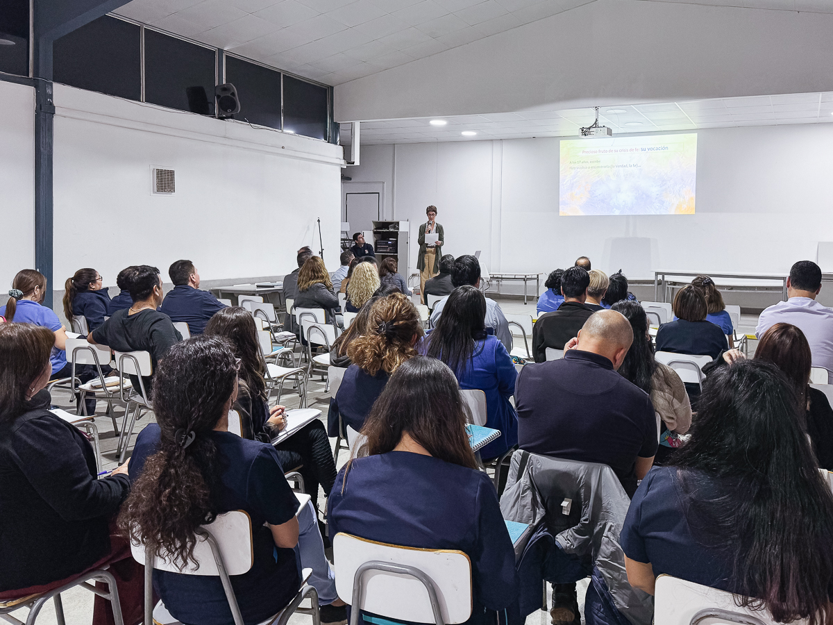 Fundación San Vicente de Paul Chile 170 años en Chile Colegios Hogares para personas mayores y con discapacidad Colegio San josé de Renca